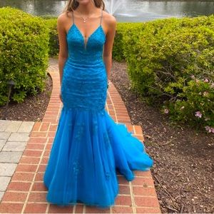 Morilee Prom Dress | Mermaid turquoise shimmer lace dress| 00|